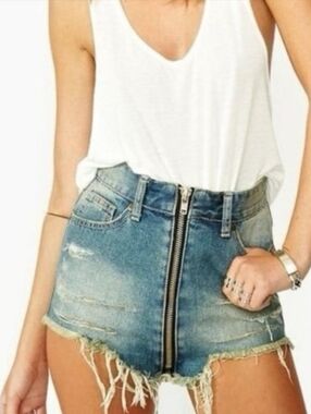 UNIF Double Zip Front Distressed Shorts | size 26 | Functional Zippers NWOT